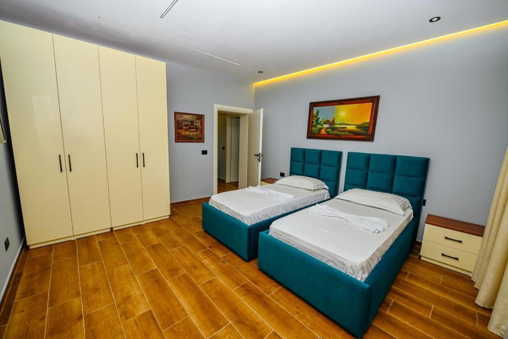 Mon Ami Boutique Hotel Shkodra Exterior foto