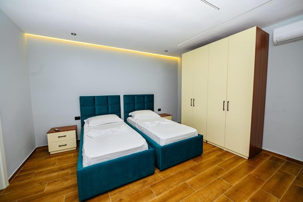 Mon Ami Boutique Hotel Shkodra Exterior foto